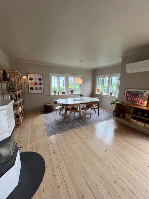3 Bedroom Full House - Close To Ons & City Centrum Stavanger Luaran gambar